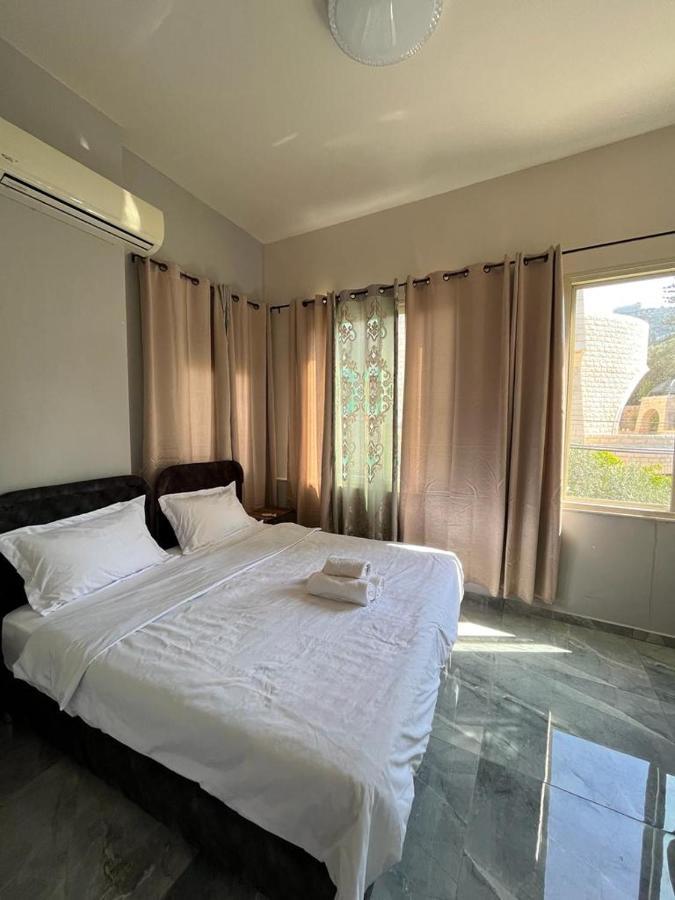 Diamond Studio Apartment - ハイファ エクステリア 写真